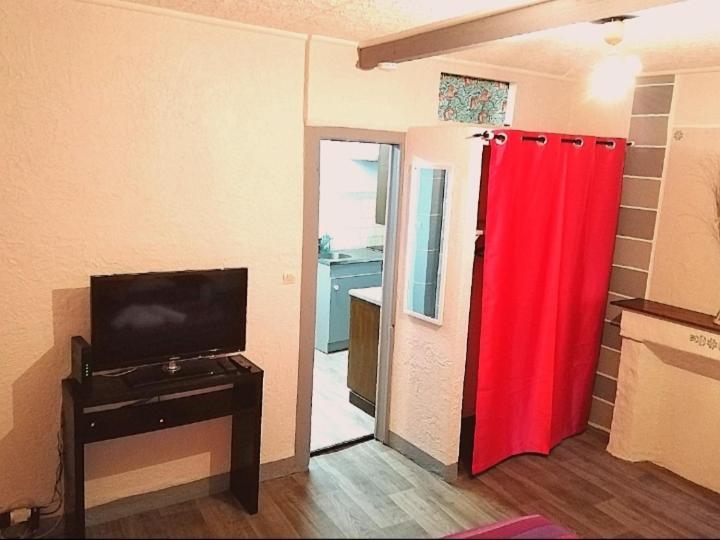 Appartement T1 Bis Quartier Du Chateau De Pau Exterior foto